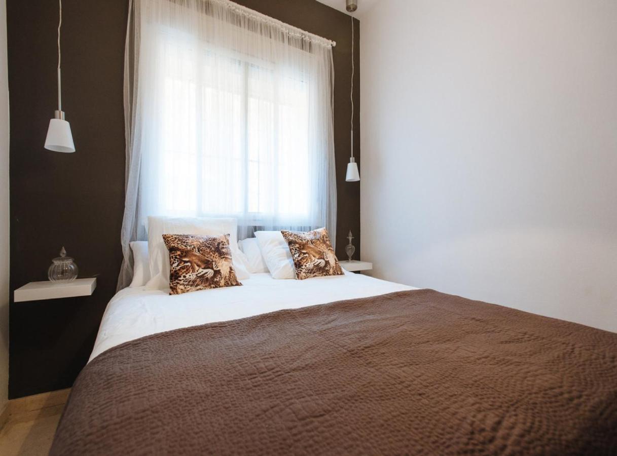 Sol Suite Apartment With Garden Sevilla Eksteriør billede